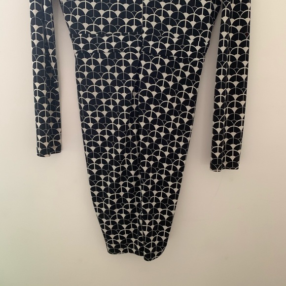 Amy Matto Dress - Picture 10 of 12